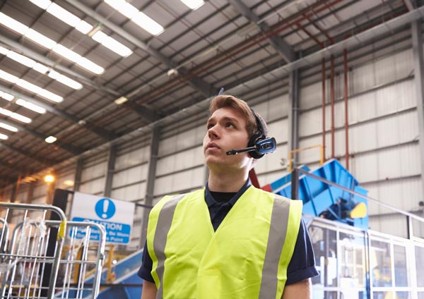 agent logistique polyvalent