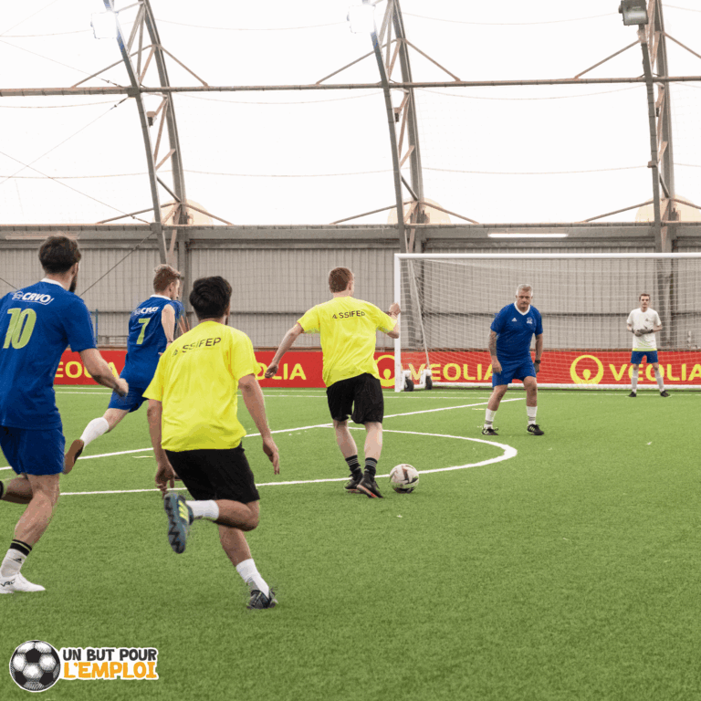 But pour l'Emploi 4